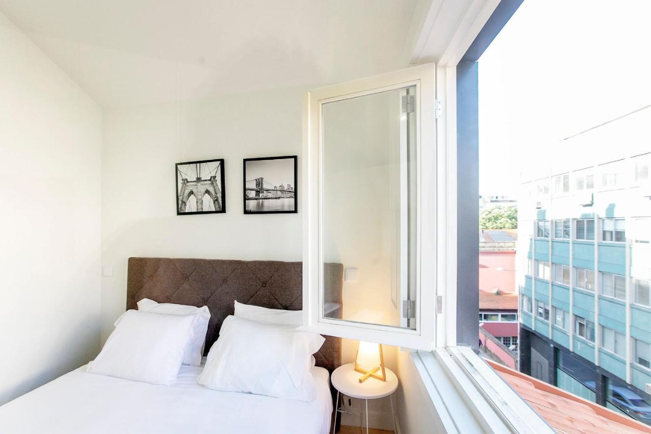 Lovelystay - Cozy 1Br In Santa Catarina W/ Balcony Porto Ngoại thất bức ảnh