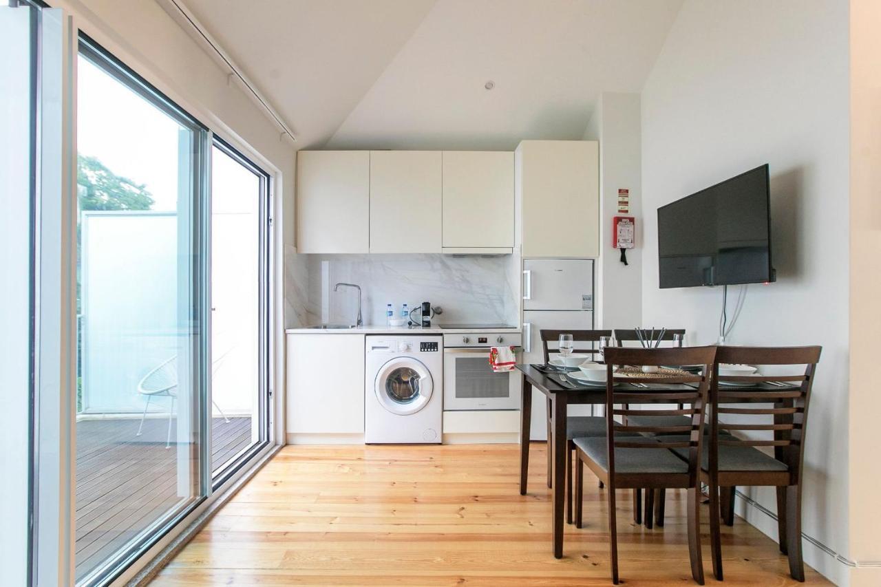 Lovelystay - Cozy 1Br In Santa Catarina W/ Balcony Porto Ngoại thất bức ảnh