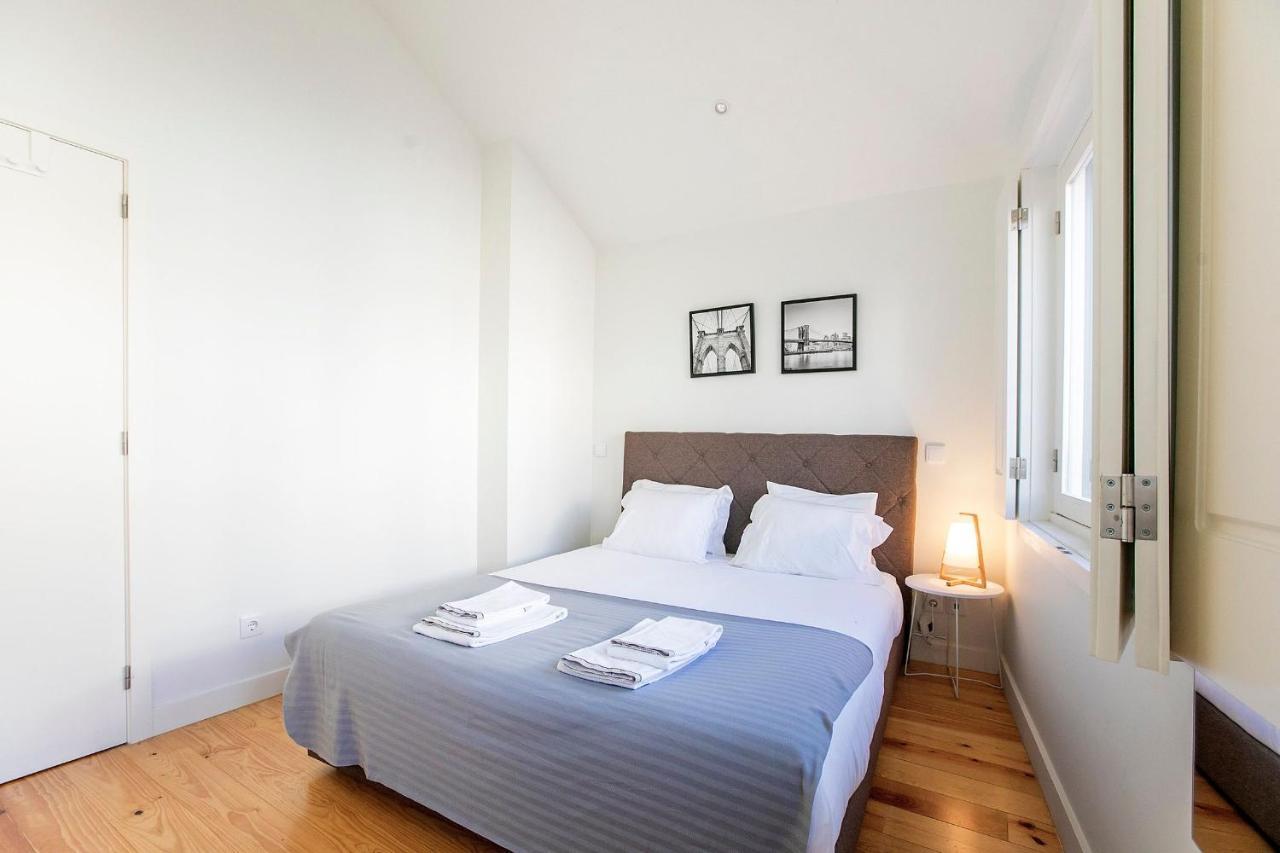 Lovelystay - Cozy 1Br In Santa Catarina W/ Balcony Porto Ngoại thất bức ảnh