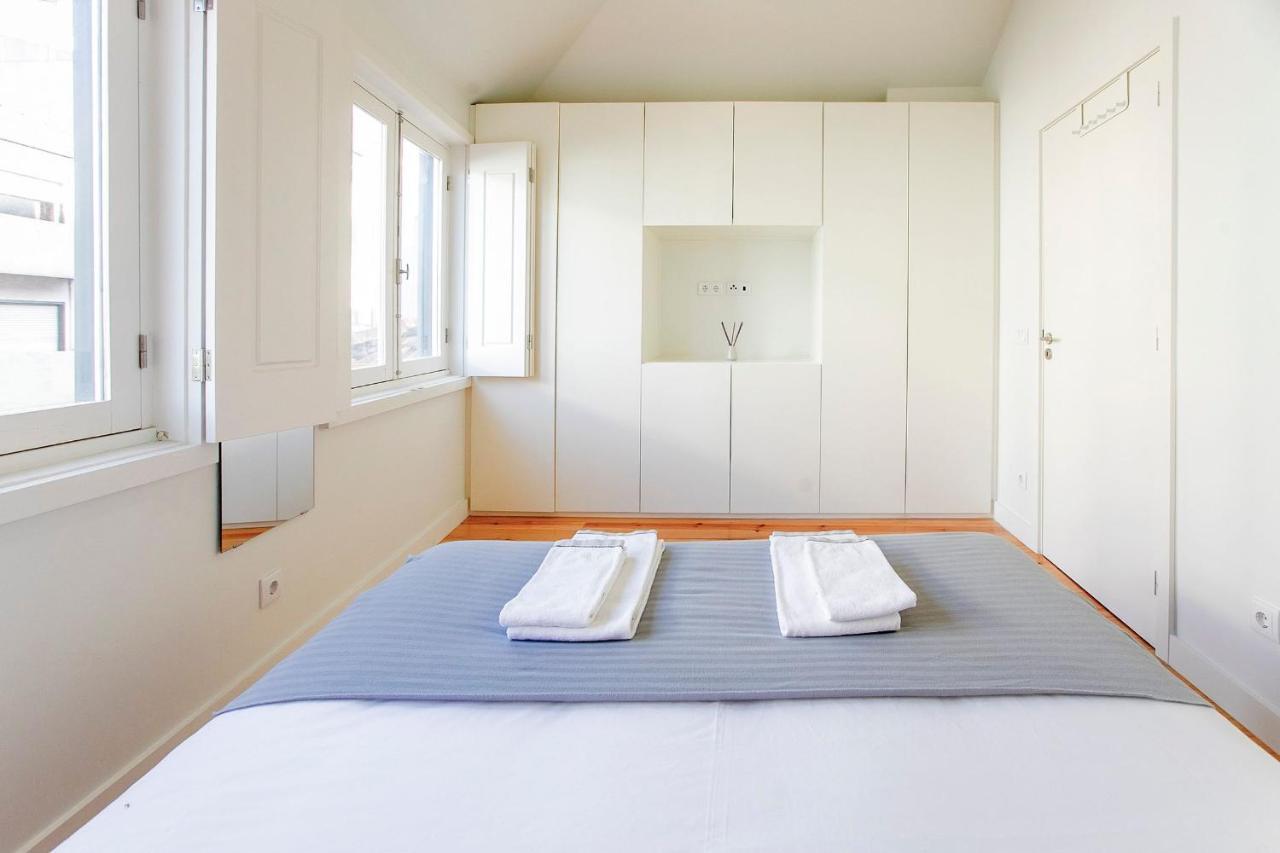 Lovelystay - Cozy 1Br In Santa Catarina W/ Balcony Porto Ngoại thất bức ảnh